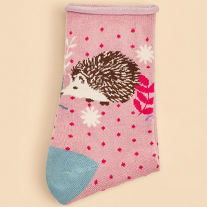 Petal Hedgehog Hunting Ankle Socks