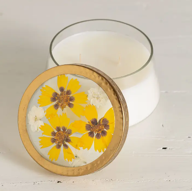 Honey Tobacco Large Pressed Floral Candle