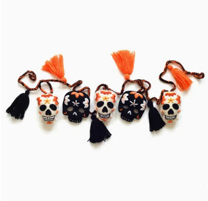 Skull Garland